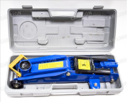 Домкрат гидравлический подкатной 3т. (подьём 135-385мм.) в кейсе ZQ35001